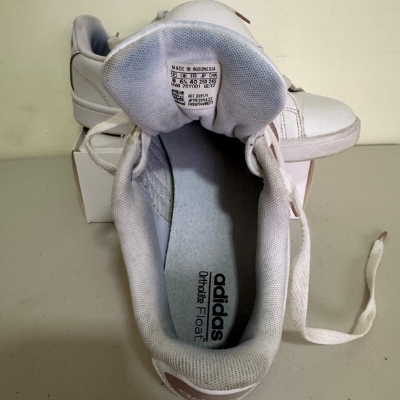 Adidas Women's Grand Court Base Sneakers Size 8 Style 28Y001 - Picture 7 of 8